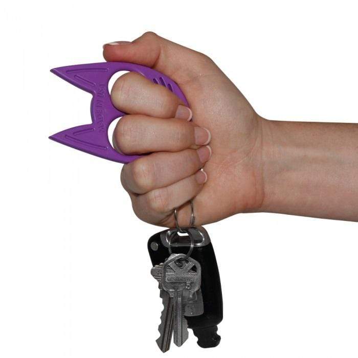 how to hold My Kitty self-defense keychain cat keyring