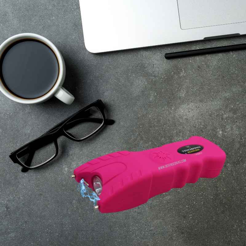 pink_stun_gun_touchdown_89