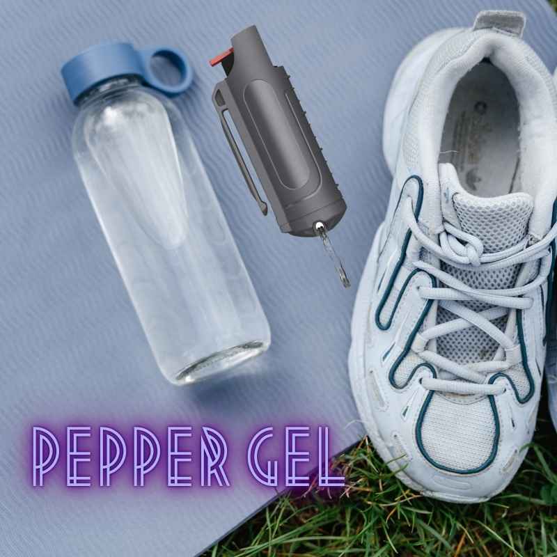 runners-pepper-gel-self-defense-keychain-gray